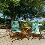 Appartamento Lili-1 By Interhome