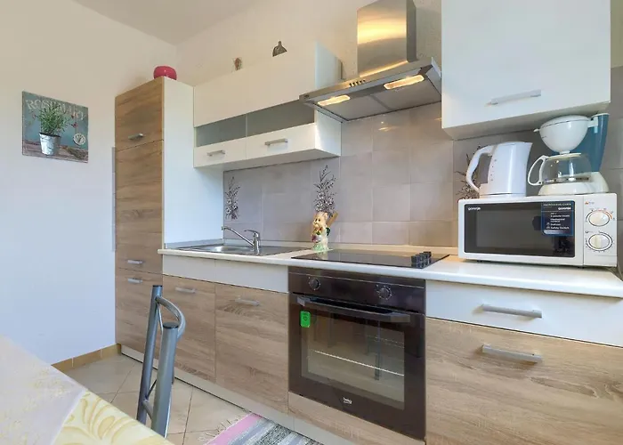 Lili-1 By Interhome